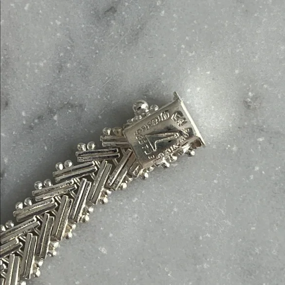 Vintage 1980s Sterling Silver 925 V Shaped Chain Link Statement Bracelet - Picture 5 of 8